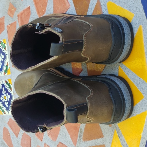 ON FOOT MEN'S ANKLE BOOT - Picture 5 of 8